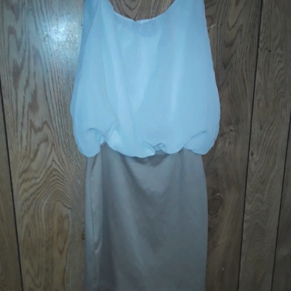 Womans Small Two Piece Binded Two Colored Dress - Picture 2 of 2